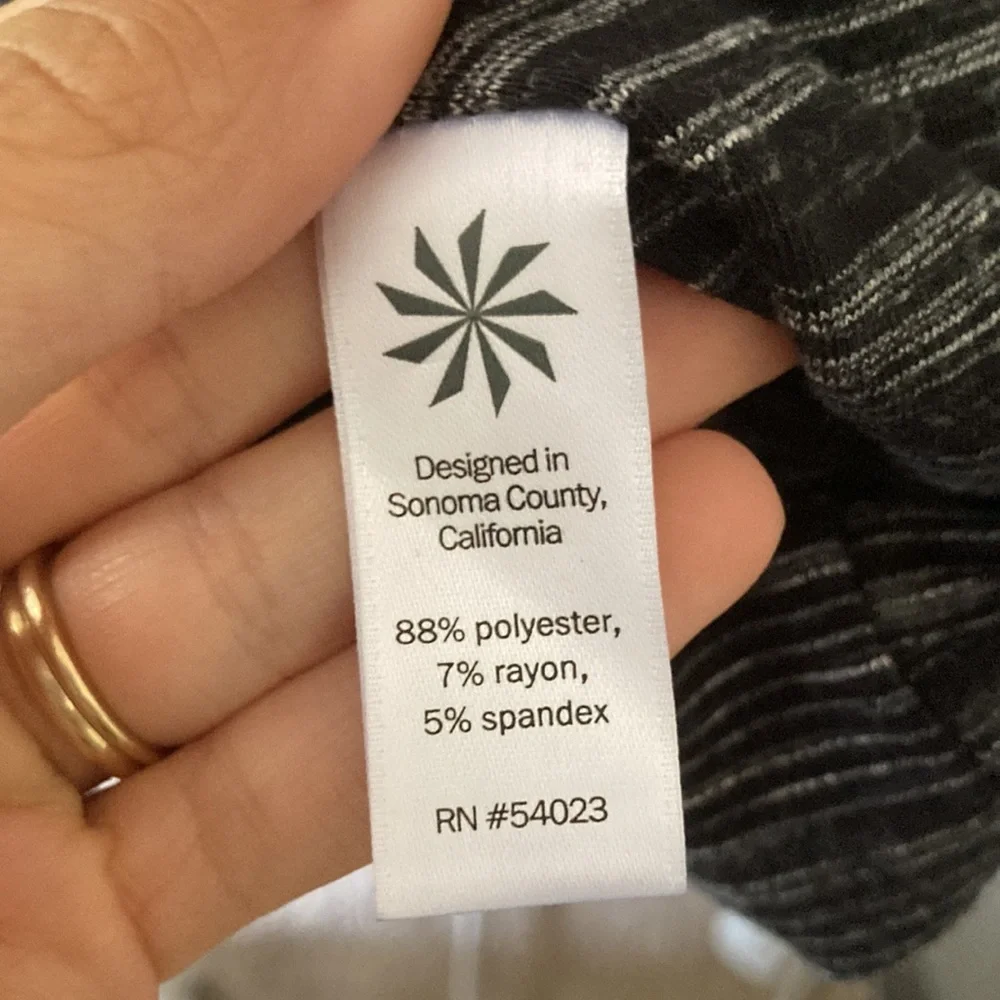 Athleta Dress - Picture 3 of 4